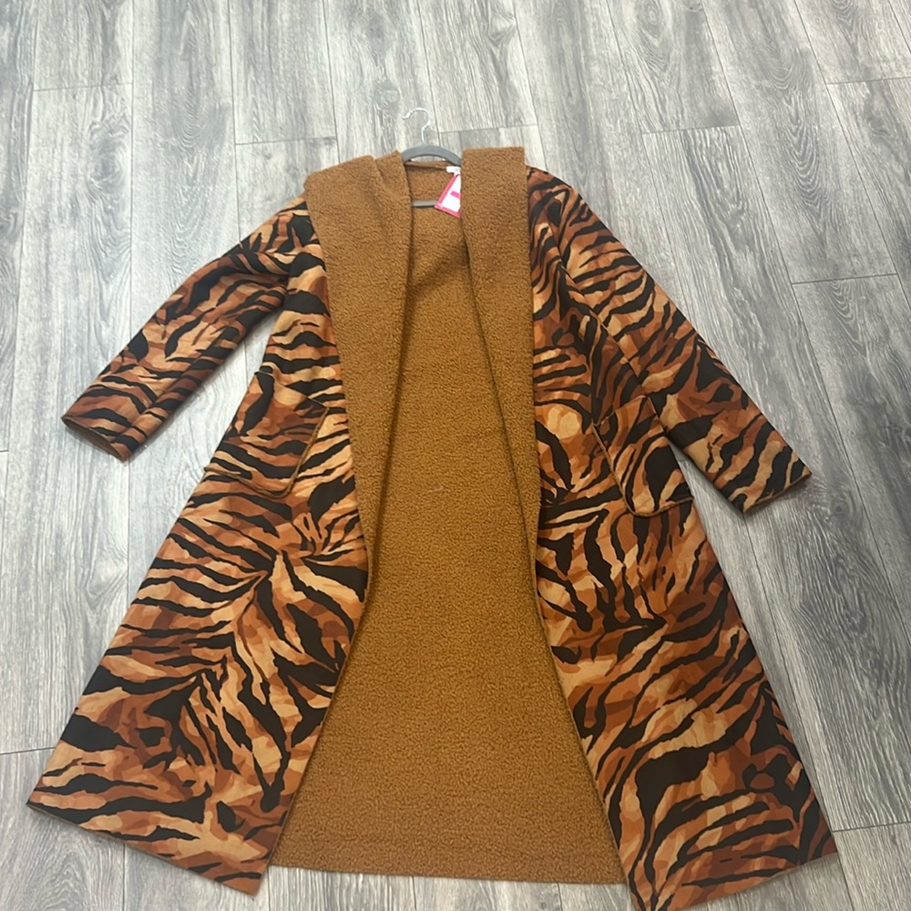 Animal Printed Cape Jacket